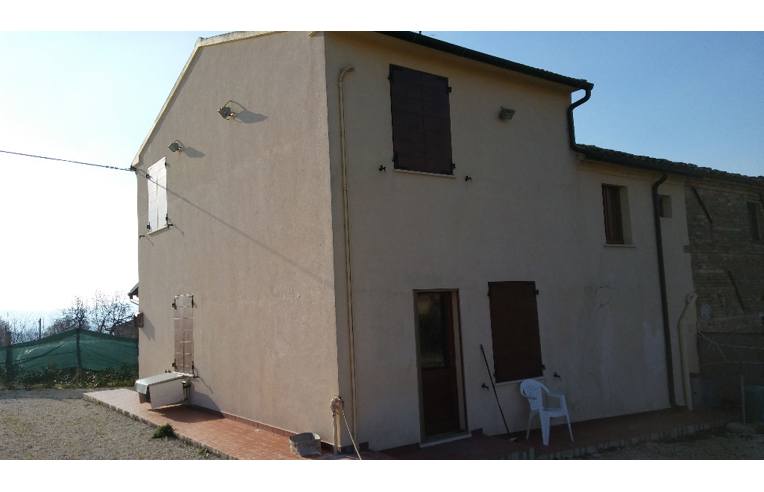 casa indipendente in vendita a Montegranaro
