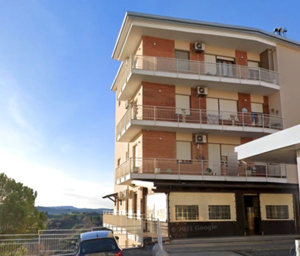 negozio in vendita a Montegranaro