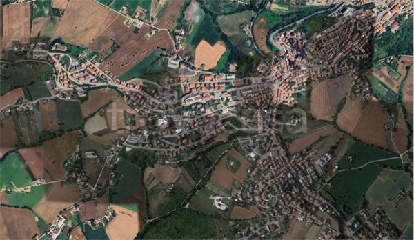 terreno edificabile in vendita a Montegranaro