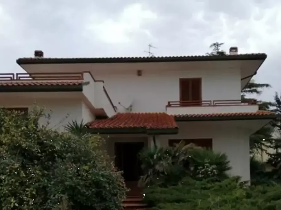 casa indipendente in vendita a Montegranaro