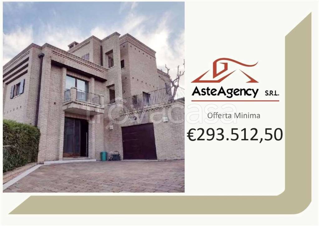casa indipendente in vendita a Montegranaro