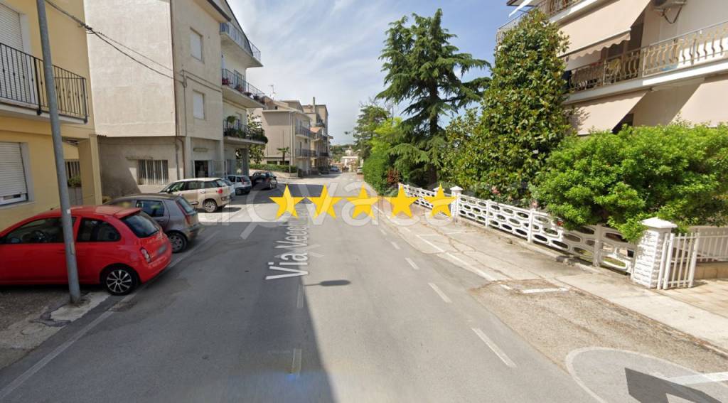 casa indipendente in vendita a Montegranaro