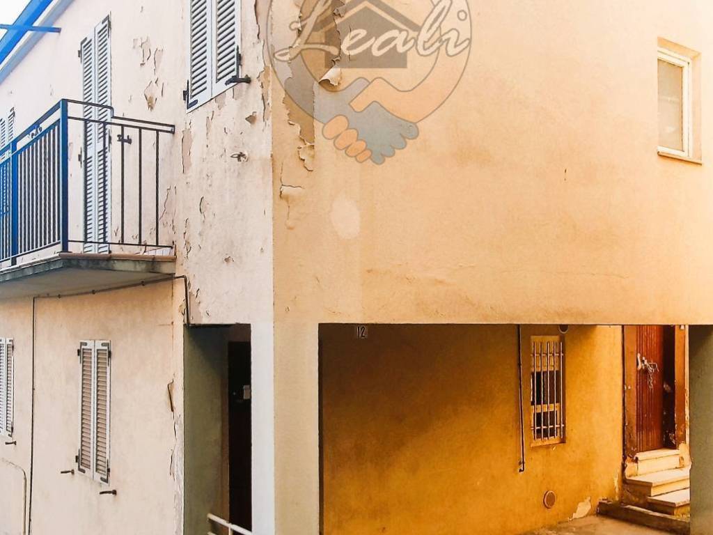 casa indipendente in vendita a Montegranaro