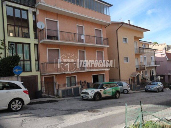 casa indipendente in vendita a Montegranaro