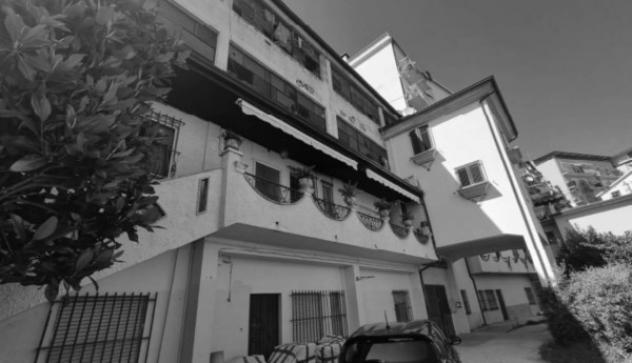 locale commerciale in vendita a Montegranaro