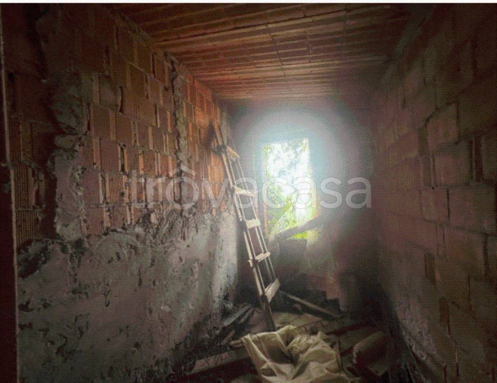 casa indipendente in vendita a Montegranaro in zona Roccolo