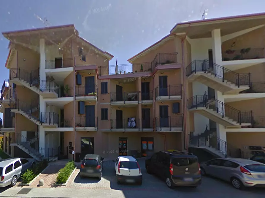 negozio in vendita a Montegranaro