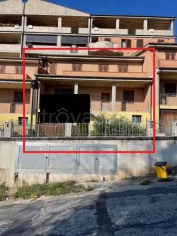 casa indipendente in vendita a Montegranaro