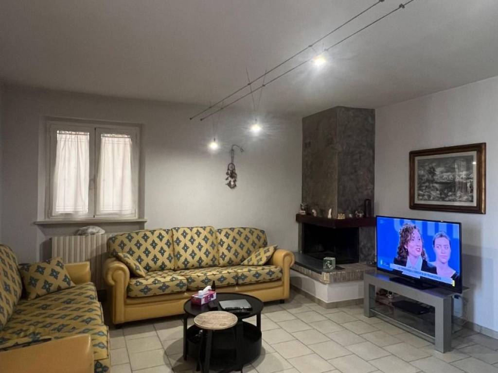 casa indipendente in vendita a Montegranaro