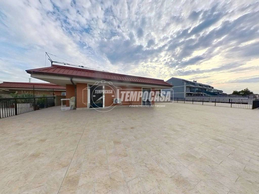 appartamento in vendita a Montegranaro in zona Santa Maria