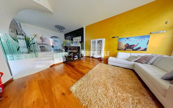 casa indipendente in vendita a Montegranaro