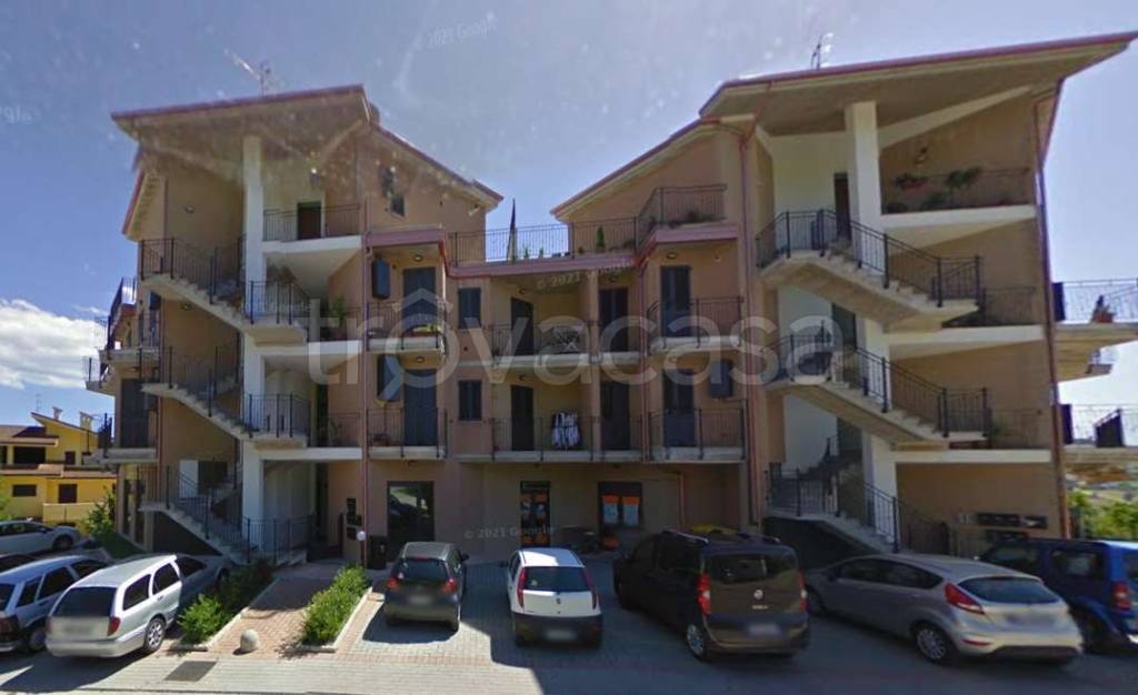 negozio in vendita a Montegranaro