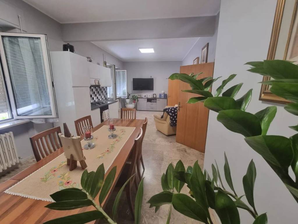 appartamento in vendita a Montegranaro in zona Santa Maria