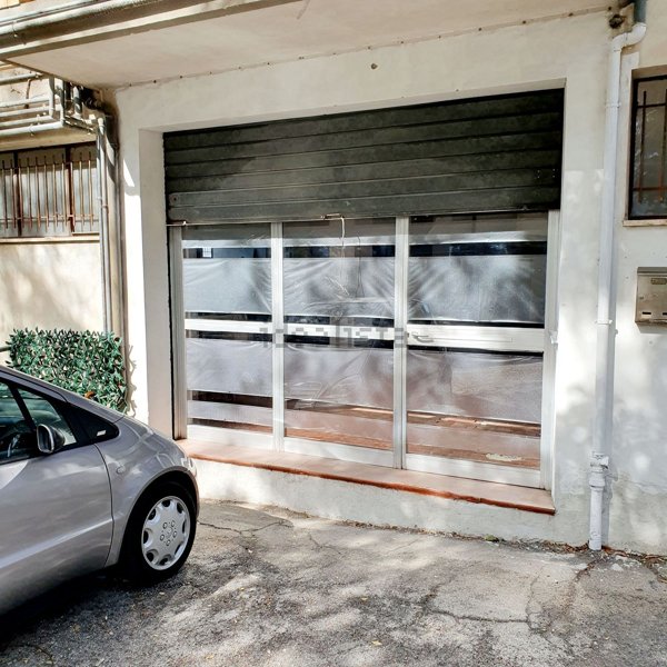 ufficio in vendita a Montegranaro