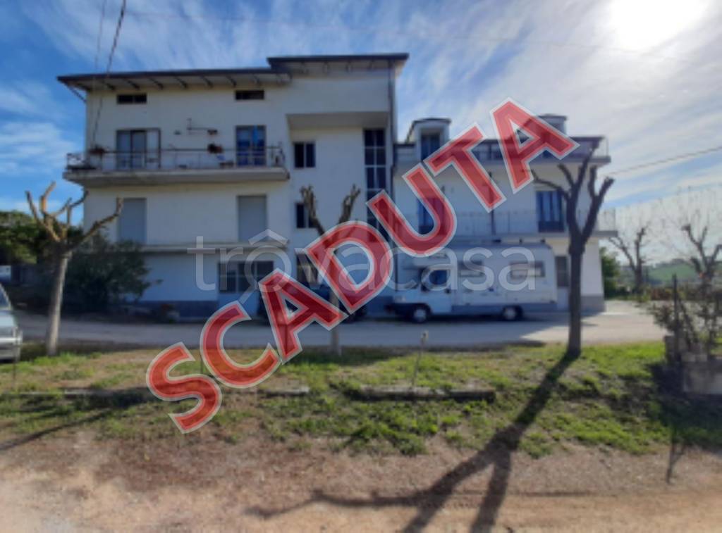 appartamento in vendita a Montegranaro in zona Santa Maria