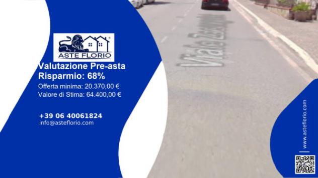 negozio in vendita a Montegranaro