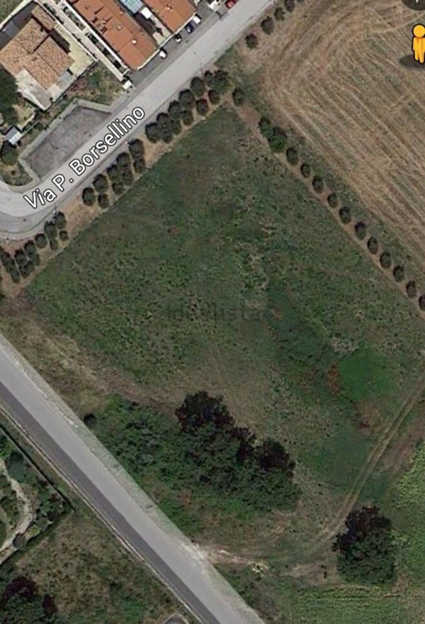 terreno edificabile in vendita a Montegranaro