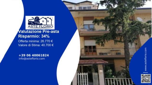 locale commerciale in vendita a Montegranaro