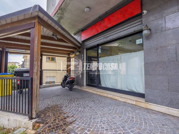 negozio in vendita a Montegranaro