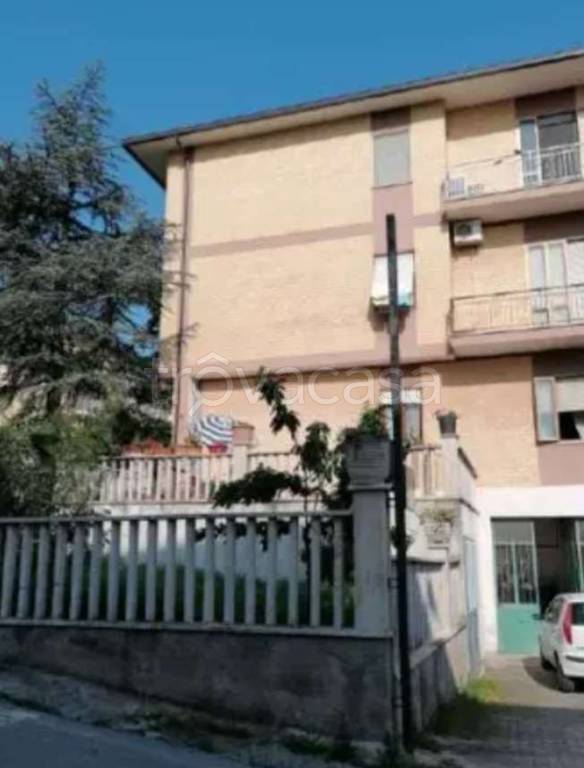 locale di sgombero in vendita a Montegranaro