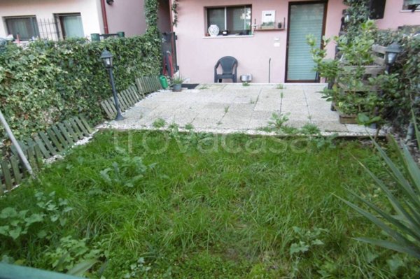 casa indipendente in vendita a Montegranaro