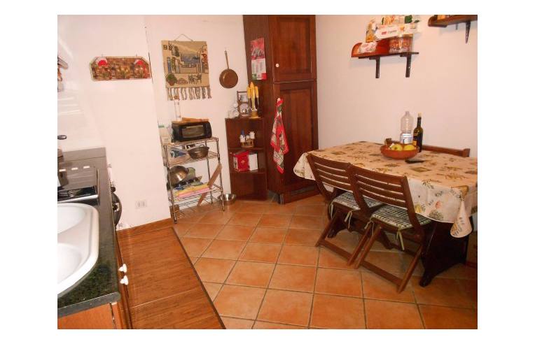 casa indipendente in vendita a Montegranaro