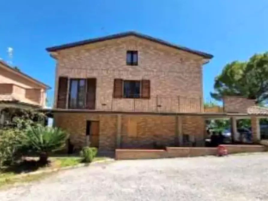 casa indipendente in vendita a Montegranaro