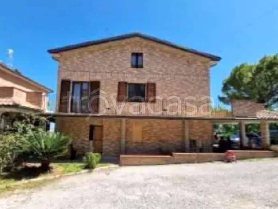 casa indipendente in vendita a Montegranaro