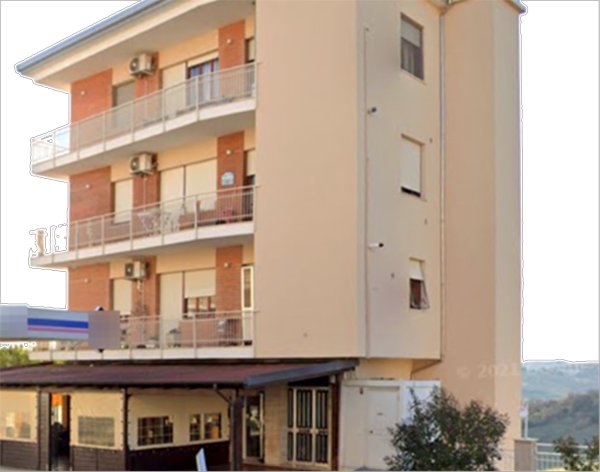 negozio in vendita a Montegranaro