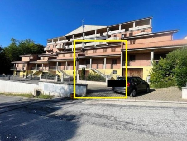 casa indipendente in vendita a Montegranaro