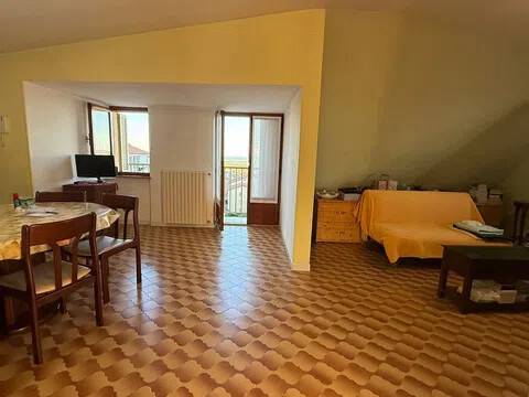 appartamento in vendita a Montegranaro in zona Roccolo