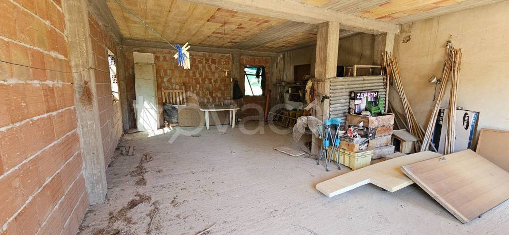 casa indipendente in vendita a Montegranaro in zona Guazzetti