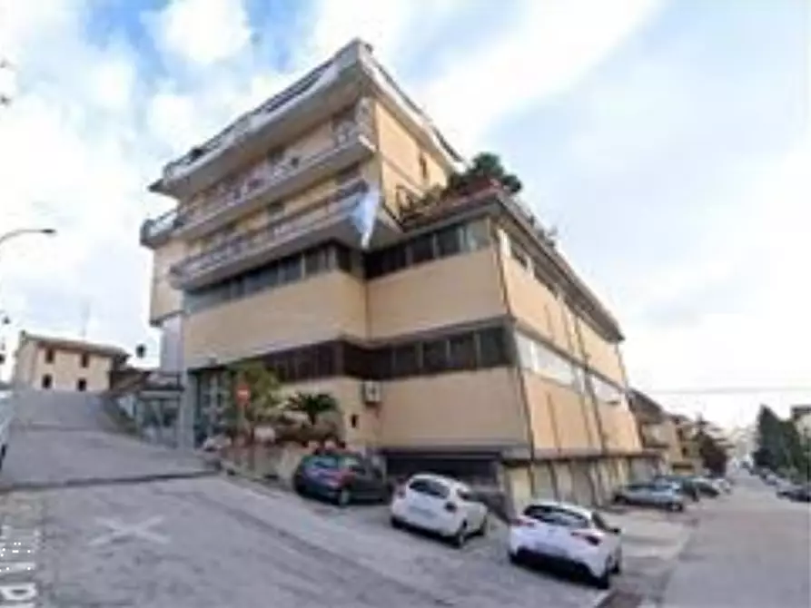 ufficio in vendita a Montegranaro