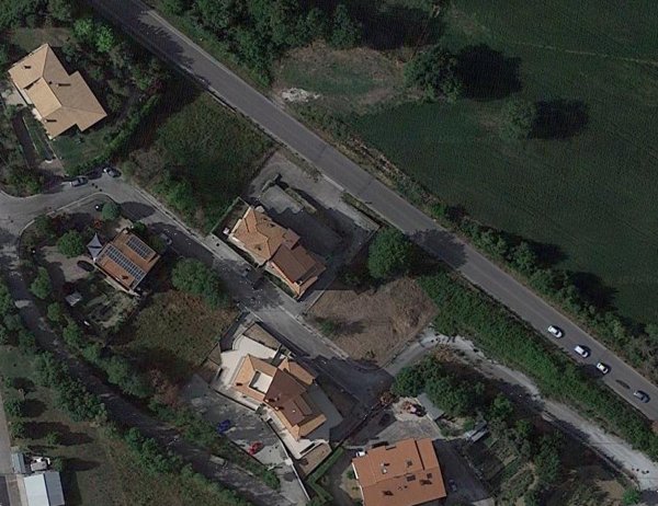 negozio in vendita a Montegranaro