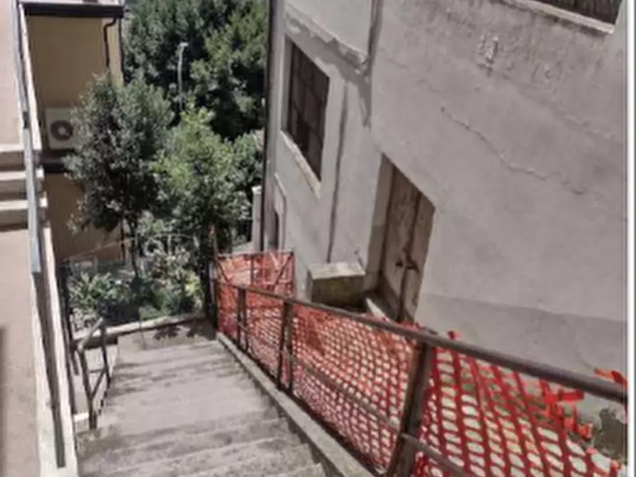 locale di sgombero in vendita a Montegranaro
