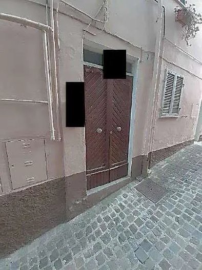 locale di sgombero in vendita a Montegranaro