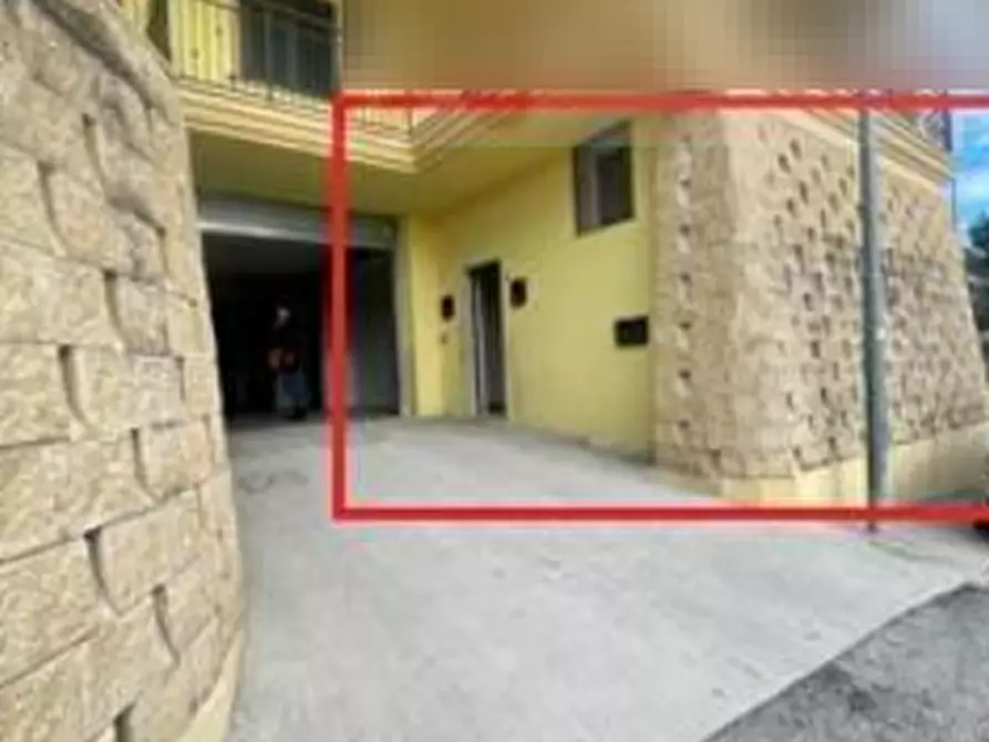 locale di sgombero in vendita a Montegranaro