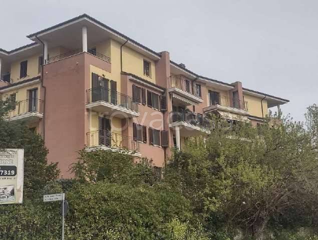 ufficio in vendita a Montegranaro in zona Roccolo