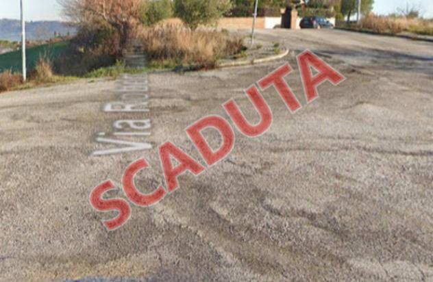 pentavano in vendita a Montegranaro