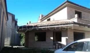 casa indipendente in vendita a Montegranaro