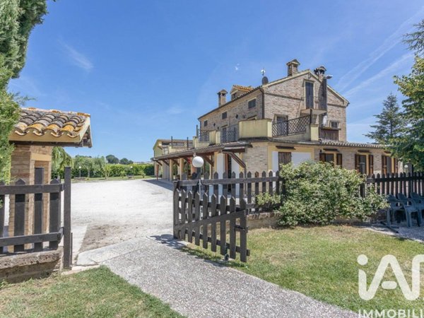 casa indipendente in vendita a Montegranaro