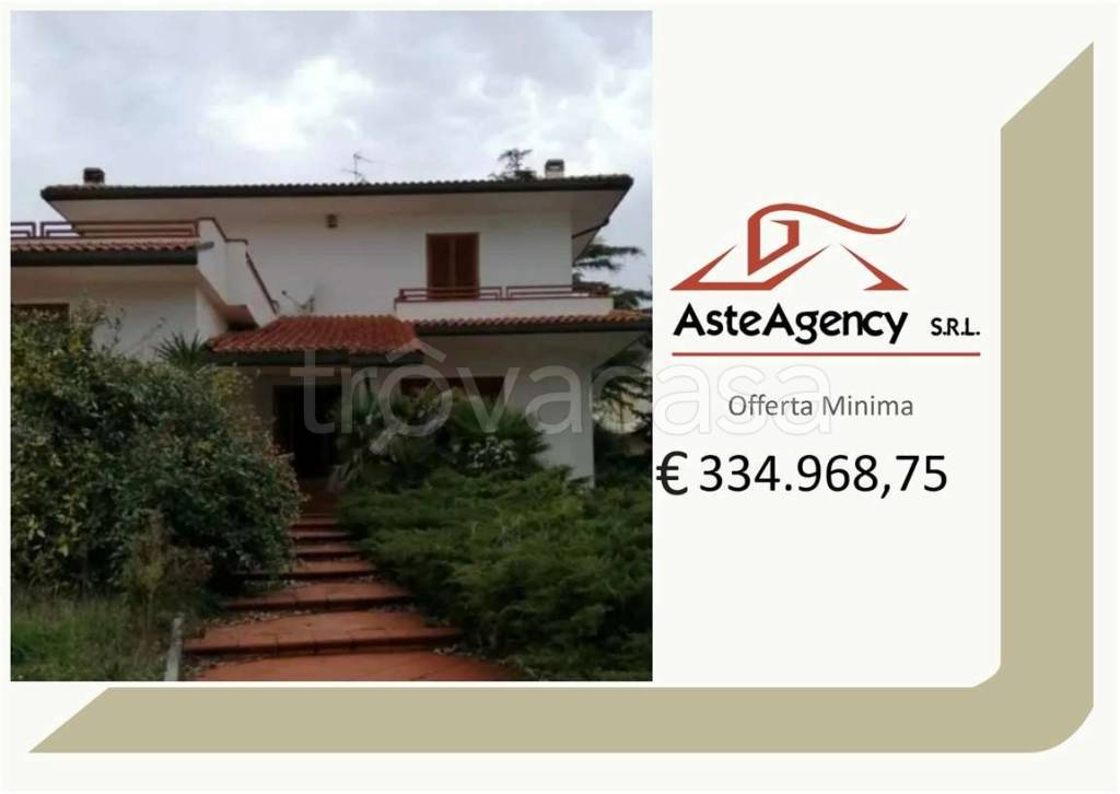 casa indipendente in vendita a Montegranaro