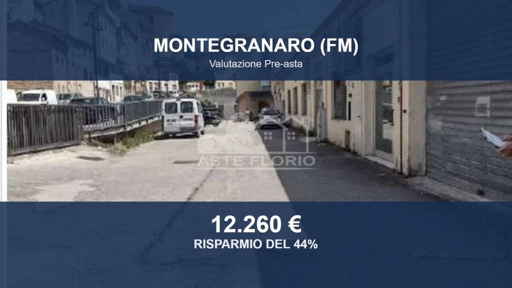 locale commerciale in vendita a Montegranaro