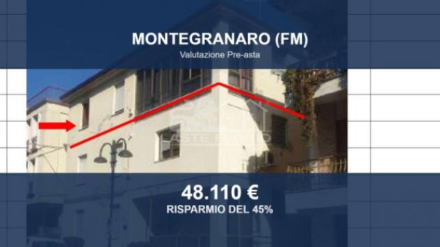 locale commerciale in vendita a Montegranaro