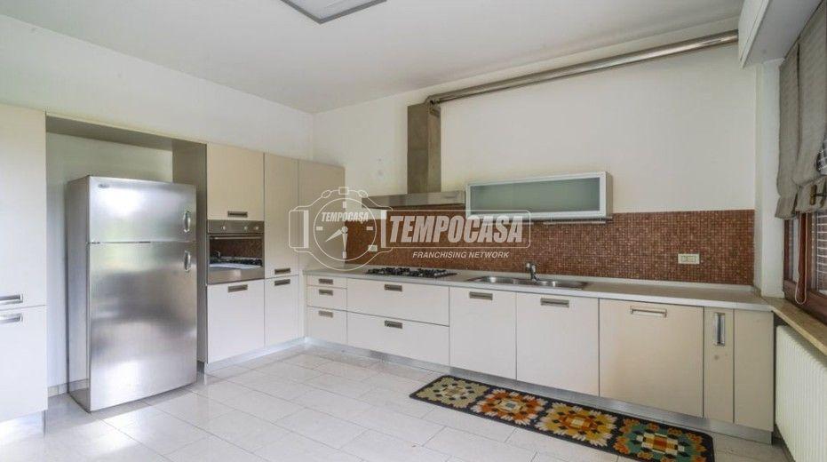 appartamento in vendita a Montegranaro in zona Villa Luciani