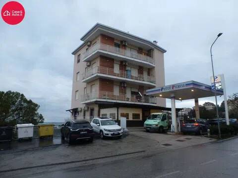 appartamento in vendita a Montegranaro in zona Roccolo