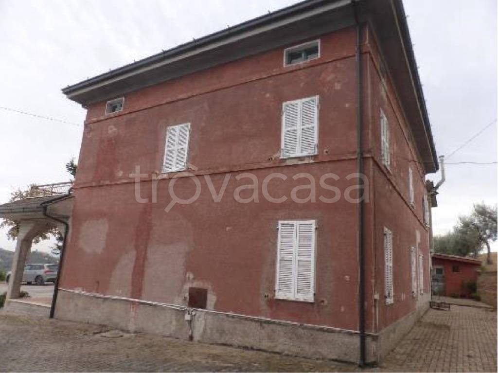 villa in vendita a Monteleone di Fermo