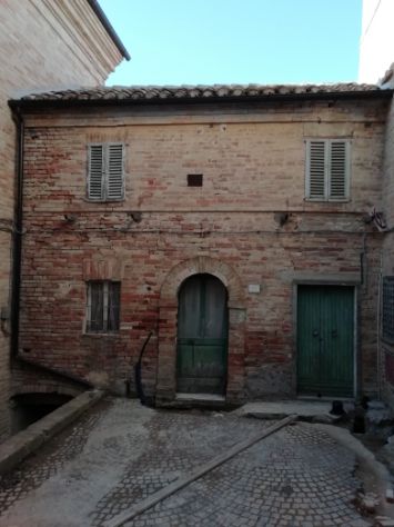 casa indipendente in vendita a Monteleone di Fermo