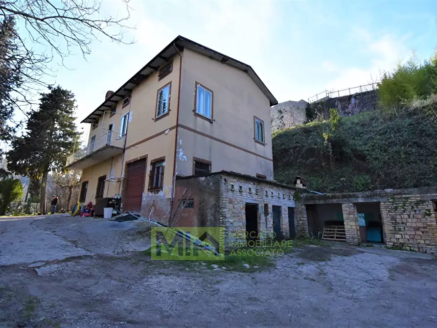 casa indipendente in vendita a Montelparo