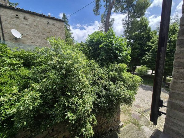 casa indipendente in vendita a Montelparo